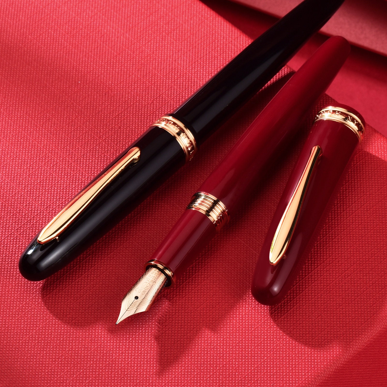 Hongdian 1841 レッド/ブラック樹脂 14K ゴールド万年筆、14K ゴールド