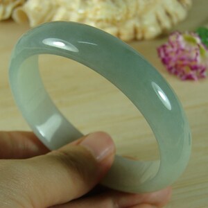 Jadeite Bangle Bracelet  Green Natural Type A Jade Cerfificate 60 MM B1813