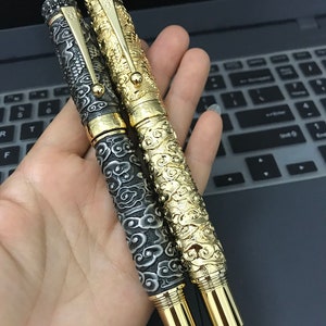 Jinhao Golden / Gray Dragon Totem Rollerball Pen, Zwarte Refill Klassieke Pen Groot Formaat Grote Schrijfpen
