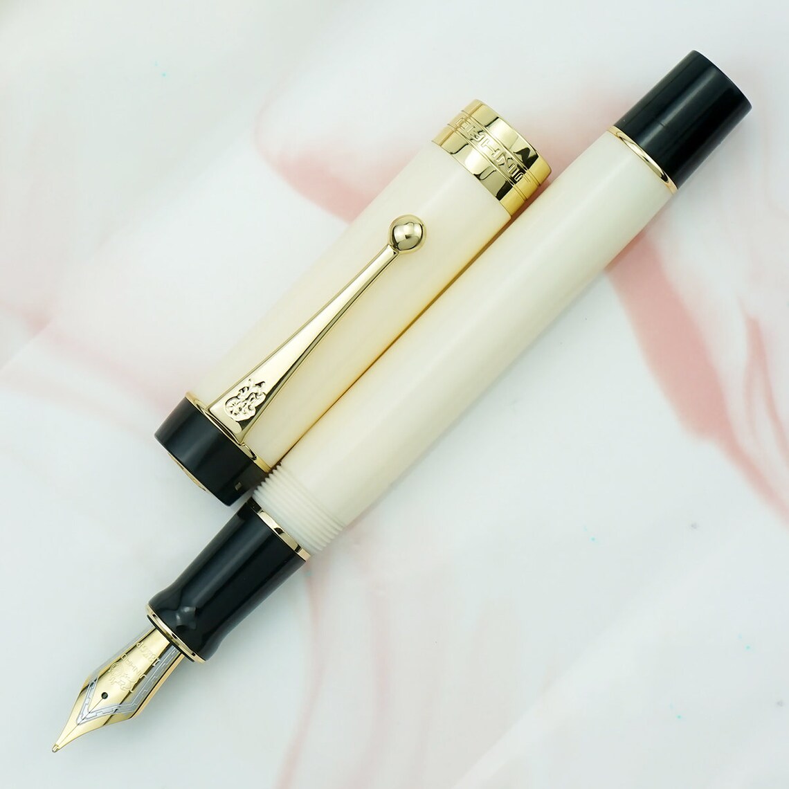 Jinhao 100 Centennial Fountain Pen – Red Resin Body, Gold Trim, Stainless Steel Nib (EF/F/M/Bent Nib Options), Gift Ready