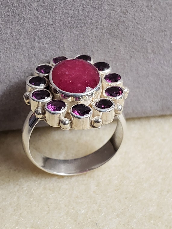 Vintage Ruby Sterling Silver Ring: Oval Center St… - image 8