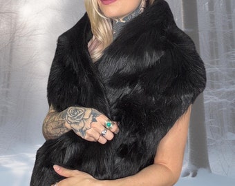 FLEECE LINING - Black Faux Fur Bridal  Wrap - Black Fox Faux Fur - Faux Fur Bridesmaid Shawl - Faux Fur Bridal Shawl