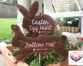 Machine embroidery design -Set of two in the hoop Easter Egg Hunt bunny signs (5x7) machine embroidery Instant digital download