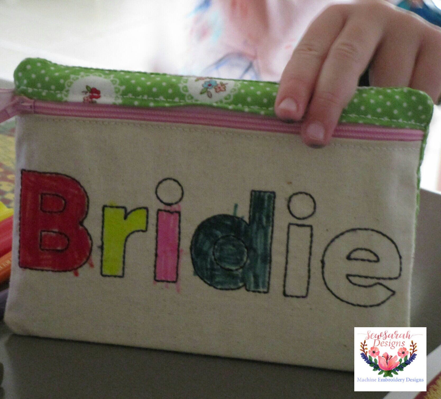 Machine Embroidery Design in the Hoop Name Purses to Colour - Etsy Hong Kong