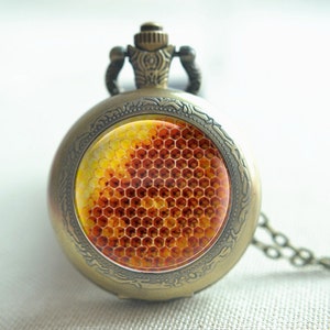 Honeycomb Pocket watch,beehive pendant necklace,Retro bee nest Cabochon picture pendant necklace, quartz watch,locket necklace gift (HB043)