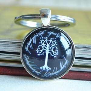 White Tree of Gondor Keychain - Tree of life key chain - Life tree key ring - Tree picture pendant - White tree picture charm gift (KR001)