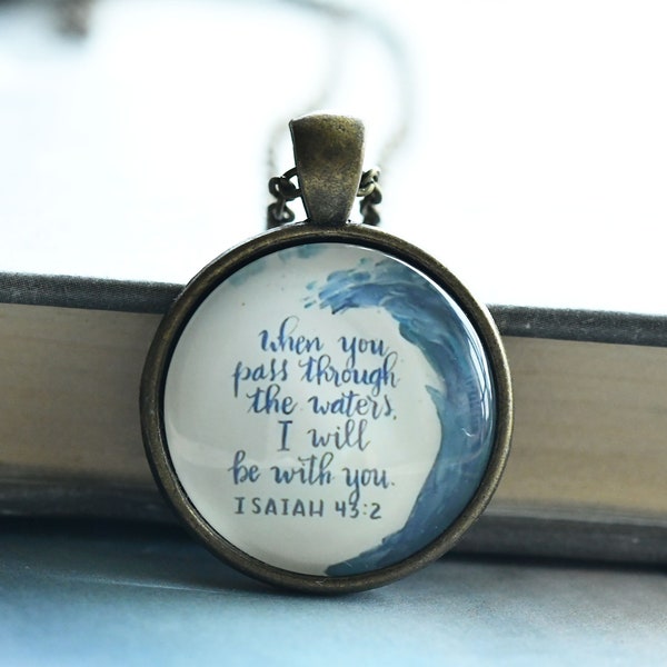 Christian Necklace Bible Verse ISAIAH 43:2  Keycahin,Sea Wave Keyring,Encouragement Jewelry, Photo Glass Pendant Collar Necklace -(NK1973N2)