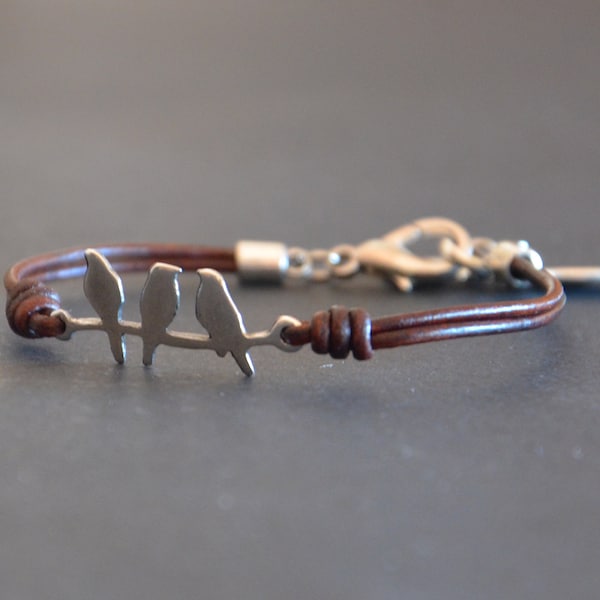 leather bracelet for women-thick silver filled zamak bracelet-three birds bracelet-vintage bracelet-minimalist bracelet-bar bracelet
