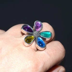 Silvering vintage ring, colourful crystal ring, five leaves flower ring, otro accesorio ring, special design and very good quality zdjęcie 8