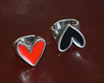 Silvering vintage ring-silver plated Zamak ring-Spain made heart ring-heart shape ring-red heart ring, black heart ring