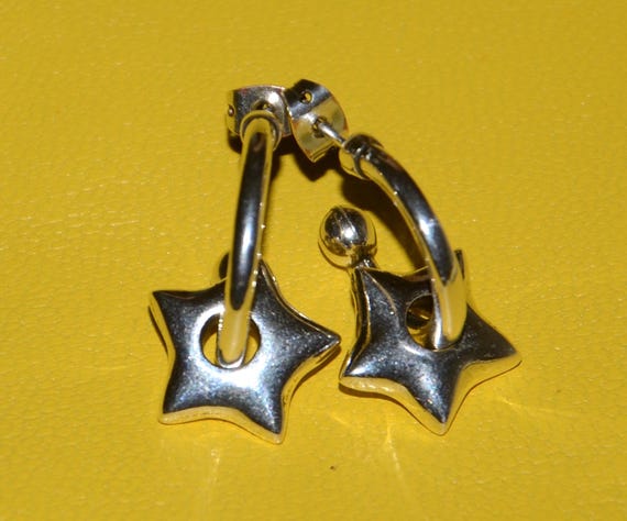 Orecchini cerchio in oro bianco con stella di zirconi - Sari Gold
