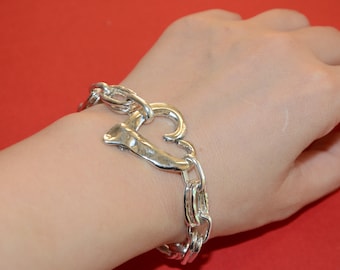 Chunky Silver Heart Connector Bracelet – Vintage Zamak Chain