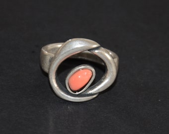 Silvering vintage ring, coral color stone inserted ring, turquoise ring, irregular Zamak ring, uno de 50 style ring,Spain made vintage ring