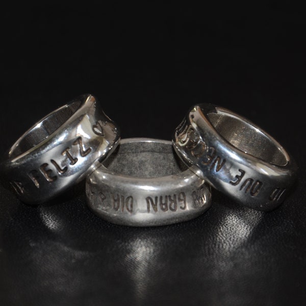 Silvering vintage ring, with writing" hoy es un gran dia"," vale la pena ser feliz"," todo lo que necesitas es amor",  good quality