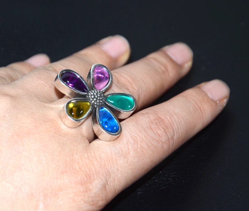 Silvering vintage ring, colourful crystal ring, five leaves flower ring, otro accesorio ring, special design and very good quality zdjęcie 6