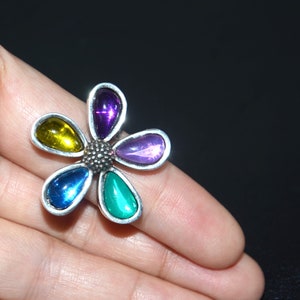 Silvering vintage ring, colourful crystal ring, five leaves flower ring, otro accesorio ring, special design and very good quality zdjęcie 1