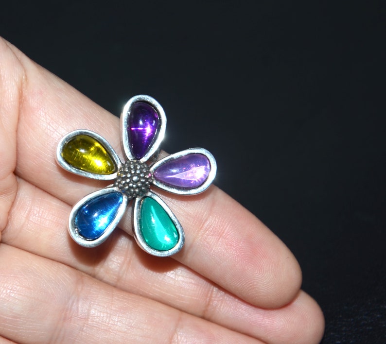 Silvering vintage ring, colourful crystal ring, five leaves flower ring, otro accesorio ring, special design and very good quality zdjęcie 1