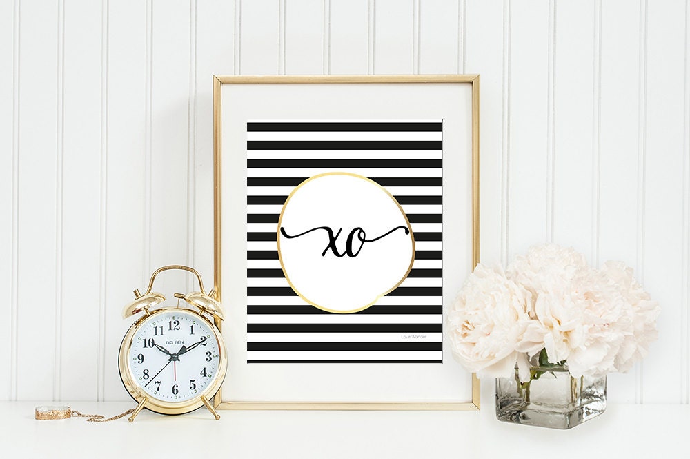 Love Wall Printable Xo Artkisses and Hugs Kiss Art Wall Etsy
