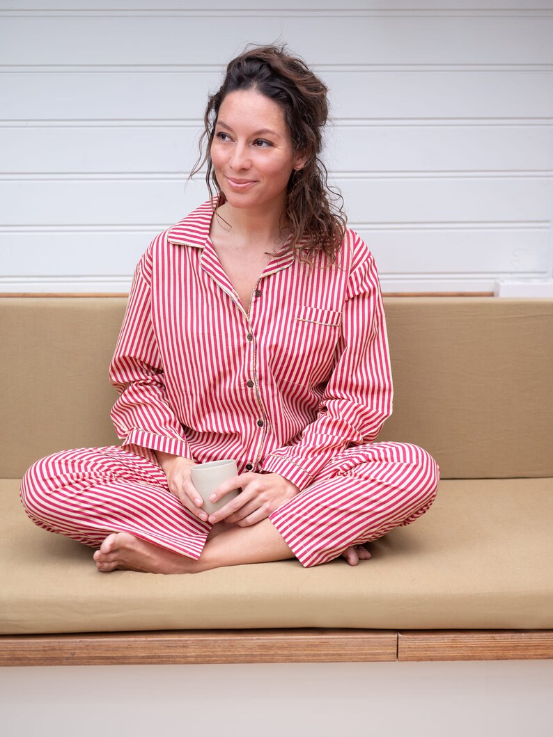 Women's pajamas made of 100 organic cotton Seasonal Etsy