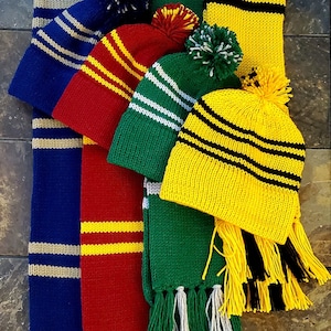 Wizard School House Scarf and Hat Set: Later Years Pattern