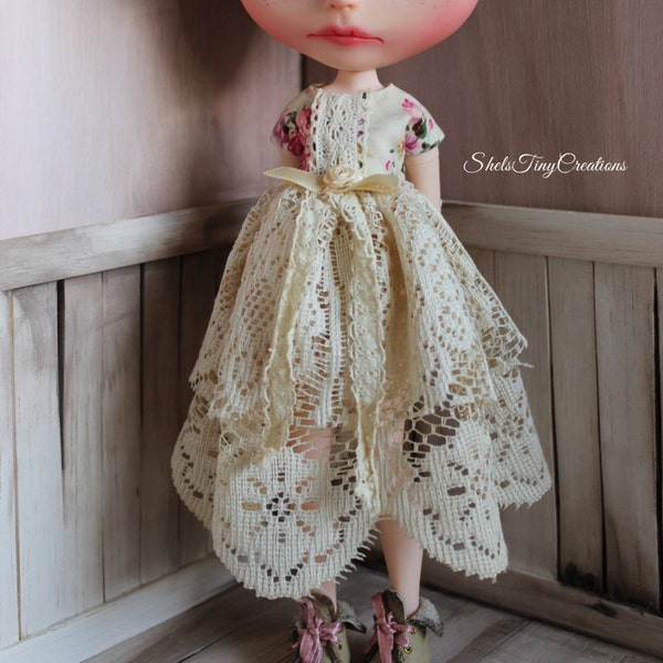 RESERVED For Ting C - Antique Lace Dress For Blythe - Aged Blythe dress, tea stained Blythe clothes