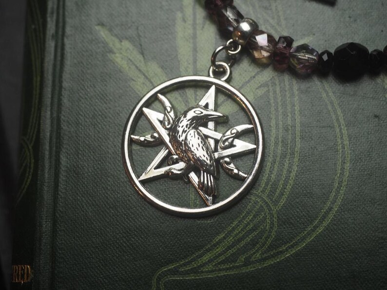 Raven Pentagram & Vintage Glass beads Necklace - For the Morrigan - Battle Goddess image 6