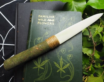 Bone Blade and Bay Laurel Athame - Ritual Knife, Wicca, Witchcraft, Banishing, Circle Casting