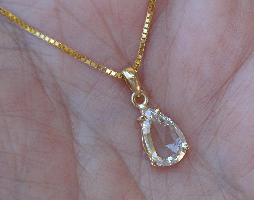 1 Carat Pear Shaped Diamond Pendant 