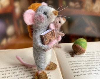 Felted wool small mouse with stuffie and slippers, woodland animal gift, cute mice