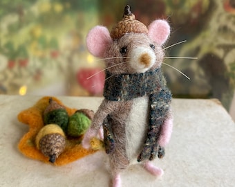 Needle felted mouse with autumn leaf, acorns, cap and scarf, felted wool animal