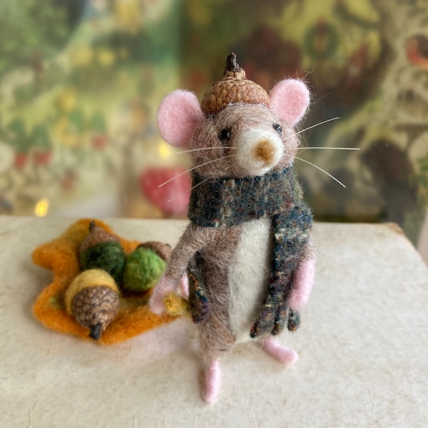 Needle felted mouse with autumn leaf, acorns, cap and scarf, felted wool animal