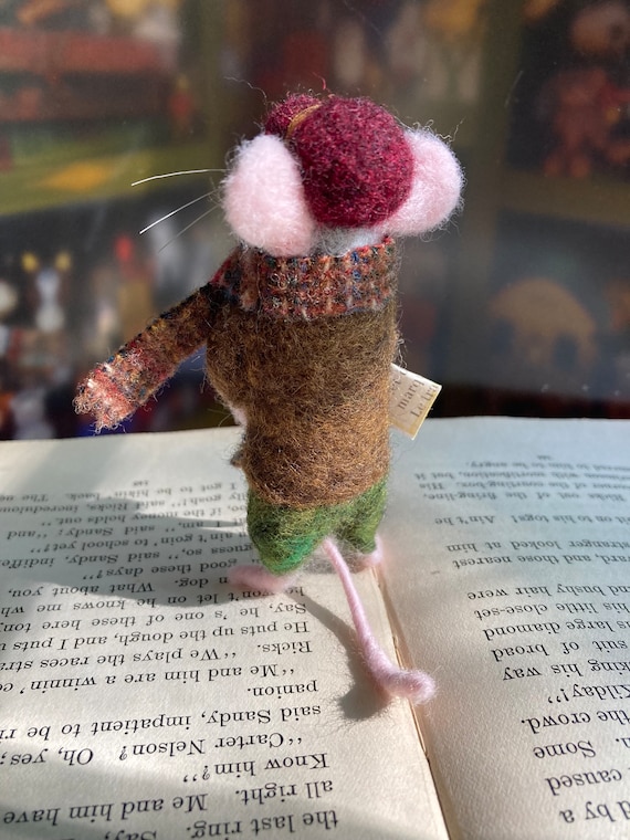Needle Felted Mouse With Newsboy Cap and Wool Scarf, Dollhouse