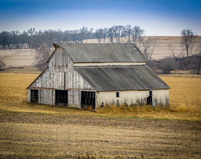 3 Door Grey Barn - Fall White Barn Photo, Farm Decor, Farm Art, Old Barn Photography, Nebraska Farm, Old Decor, Decor, Country Decor