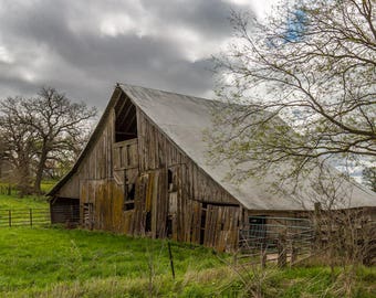 Spring Barn Photo, Country Decor, Wall Art, Old Barn Photography, Iowa Farm, Spring Farm Decor, Country Landscape