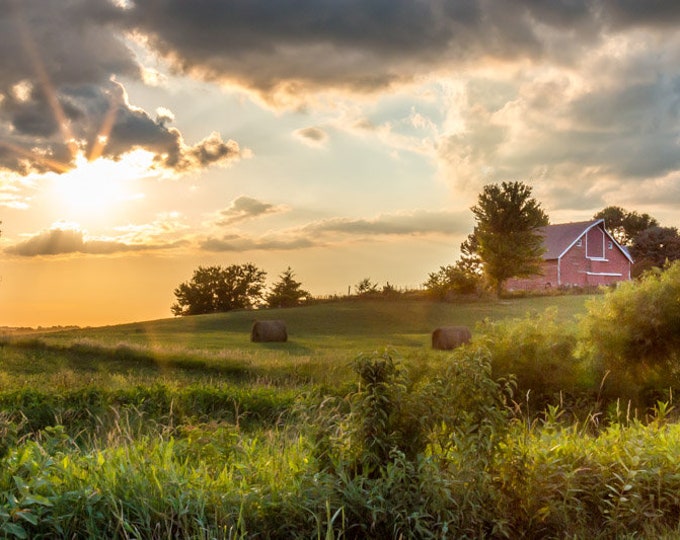 Red Barn Sunset - Summer Barn, Country Decor, Farm Art, Old Barn Decor,  Nebraska, Farm Decor, Red Barn, Rustic Barn, Barn,  Sun Rise, old