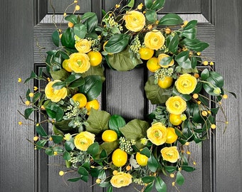 Summer Front Door Wreath with Yellow Ranunculus Flowers, Lemons and Pip Berries, Kitchen Wall Decor, Year Round Wreath for Kitchen