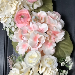 Hydrangea Wreath, Large Spring Wreath for Front Door, Pink and Off-White Hydrangeas, Ranunculus and Greenery Wedding Decorations Bridal image 3