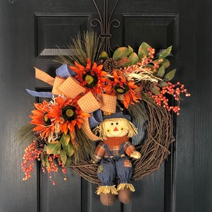 Scarecrow Wreath For Front Door, Fall Wreath For Front Door, Fall Sunflower Wreath, Large Fall Wreath, Large Autumn Wreath image 6