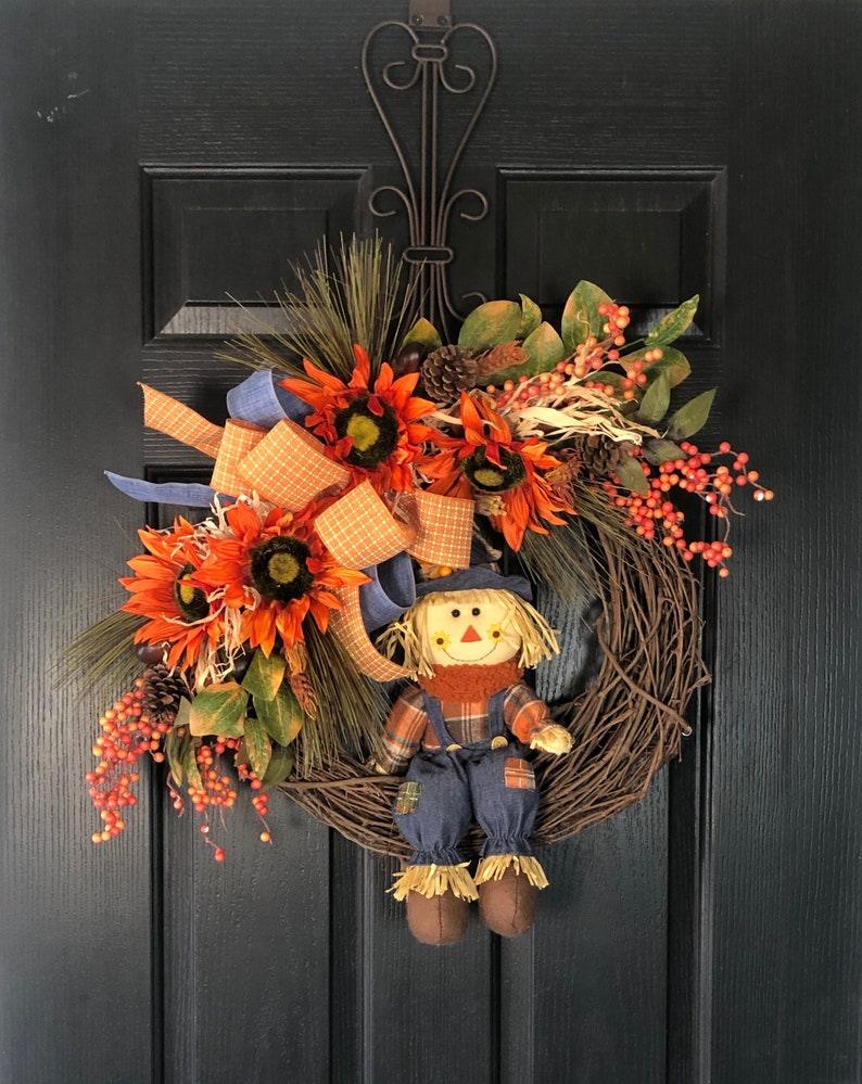 Scarecrow Wreath For Front Door, Fall Wreath For Front Door, Fall Sunflower Wreath, Large Fall Wreath, Large Autumn Wreath image 6