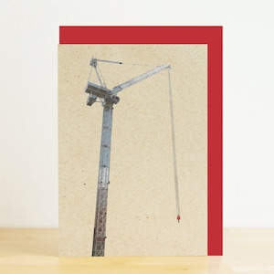 Arquitetura de guindaste industrial imprimir cartão em branco com envelope vermelho, impressão fotográfica ecológica, cartão reciclado, envelope reciclado