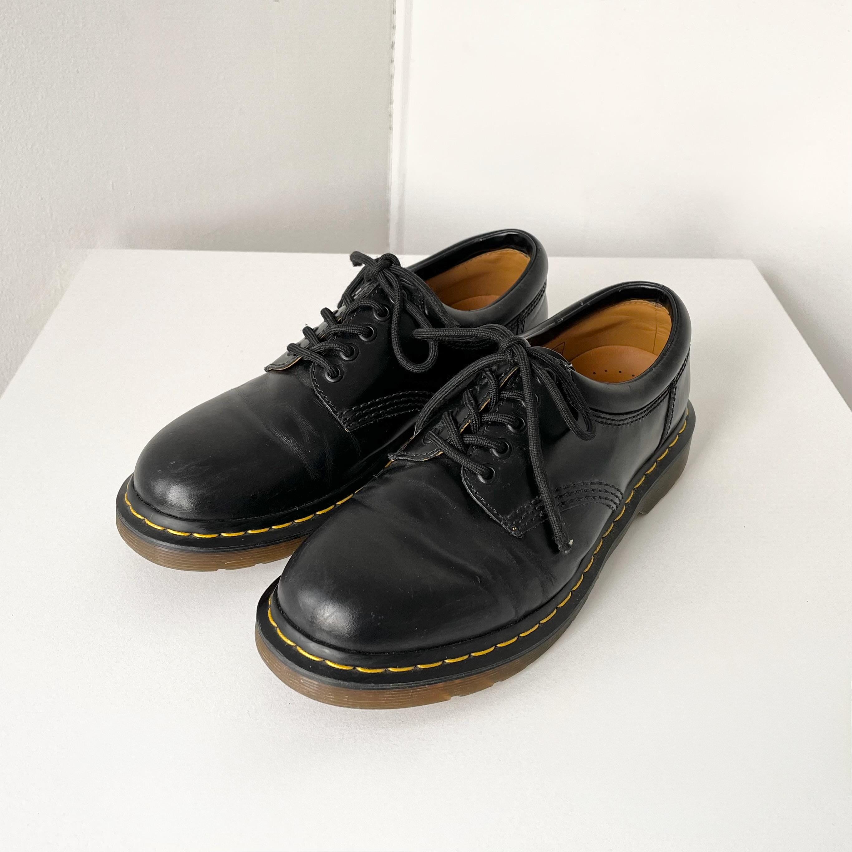 ドクターマーチン　Dr.Martens Made In England UK 7 Dr Martens Made in England, 7 Hole Industrial Steel Toe