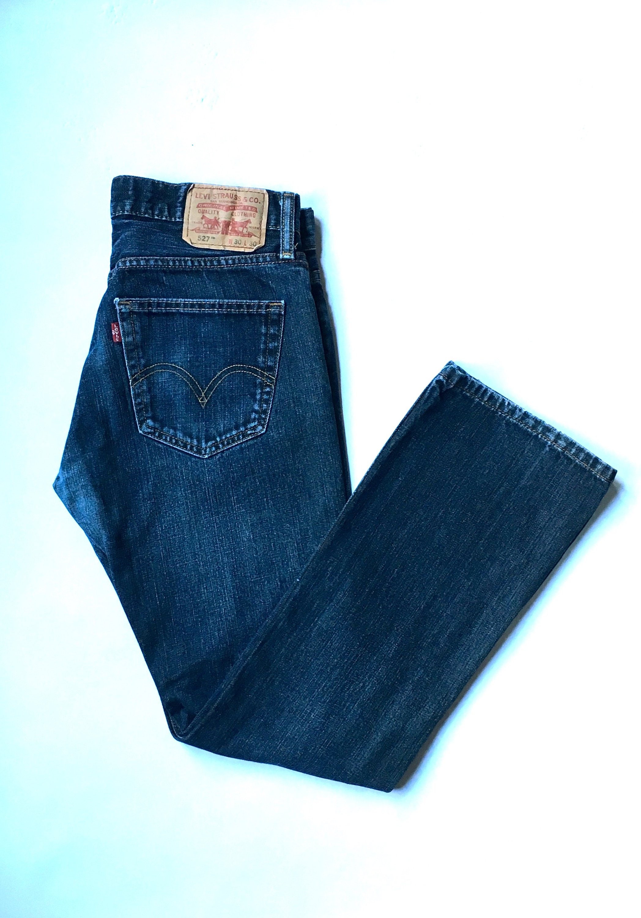 levi 527 dark blue