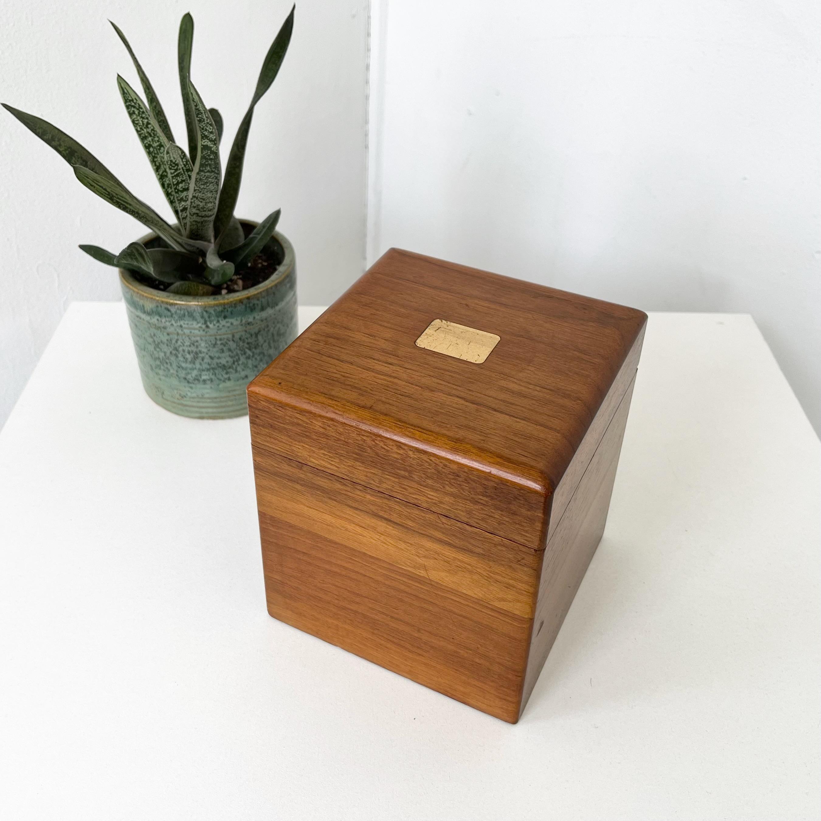 Amazon.com: Saijax Wooden Box with Hinged Lid - 2 Pack