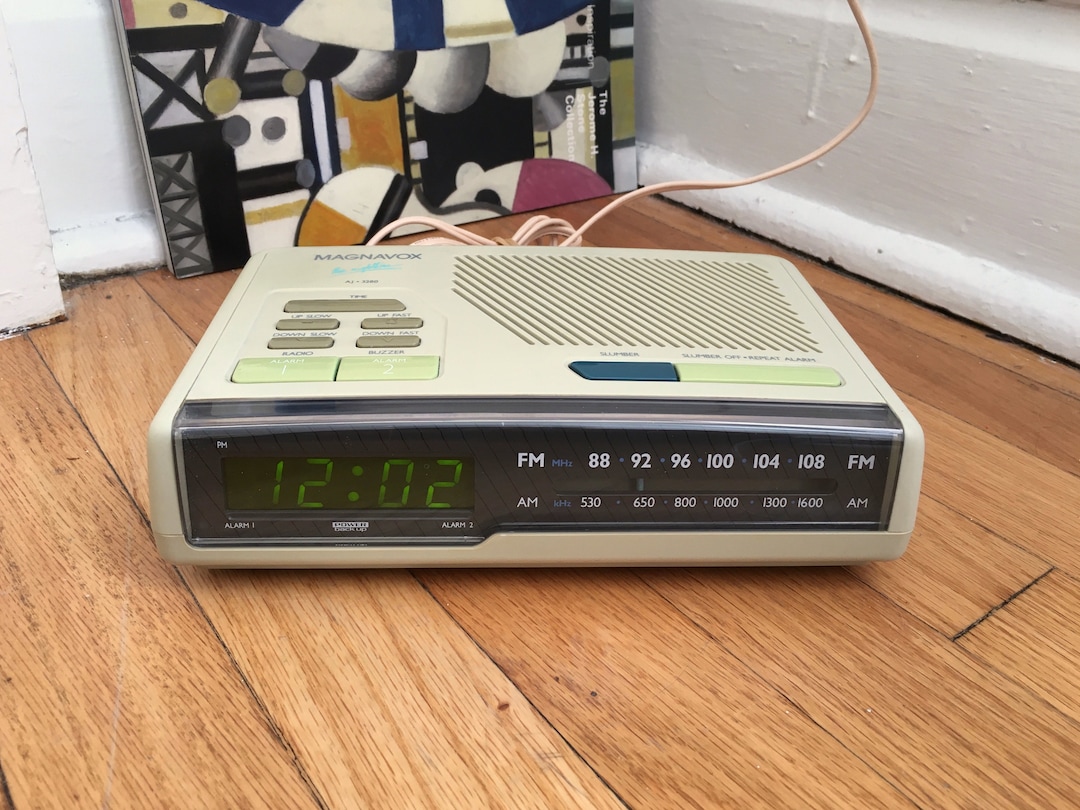 Vintage Digital Clock Radiomagnavox Electric Clock Radio LED Etsy