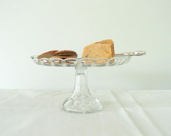 Vintage Pedestal Glass Cake Plate