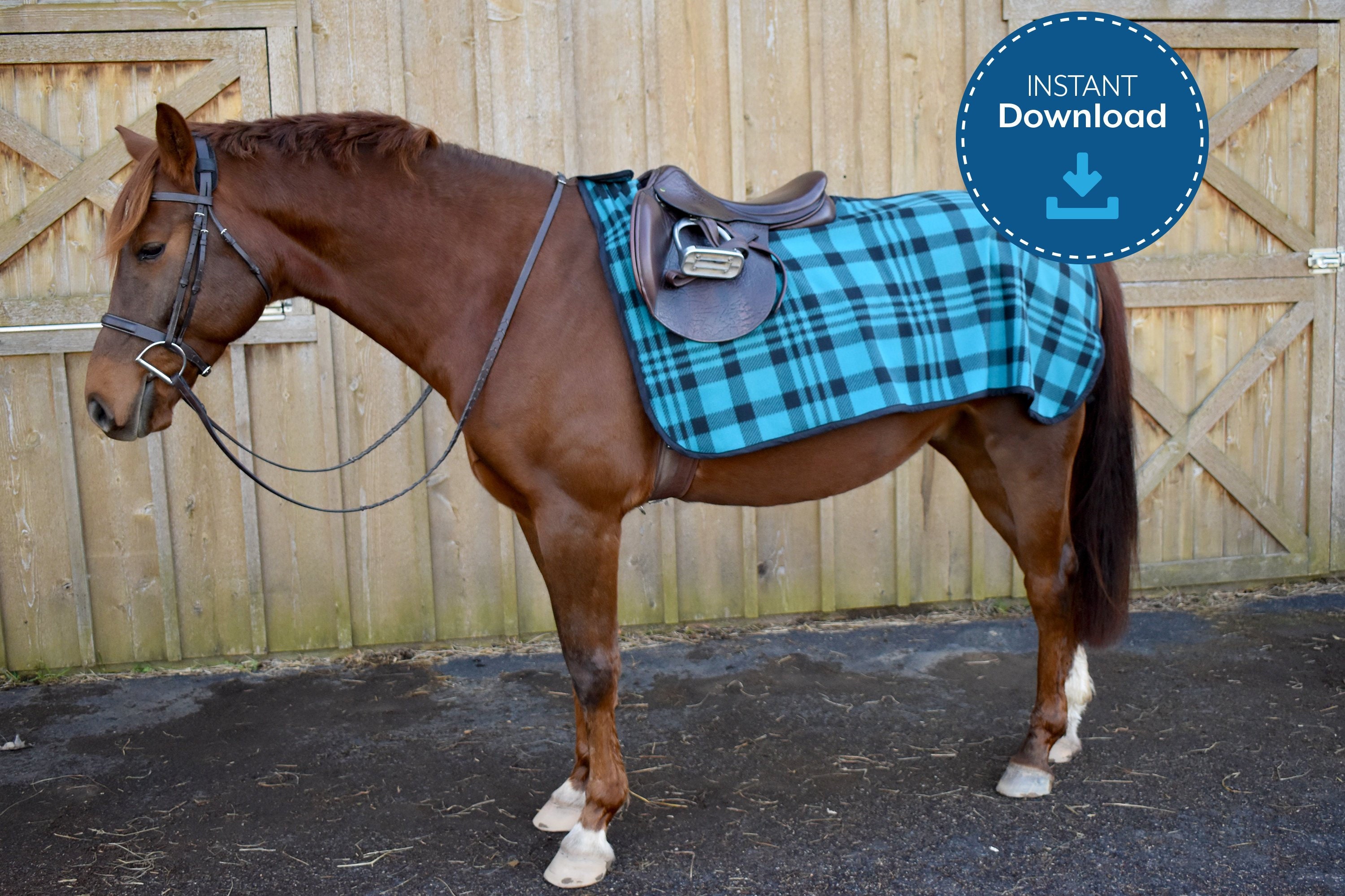 Arika Waterproof Quarter Sheet Navy Horse