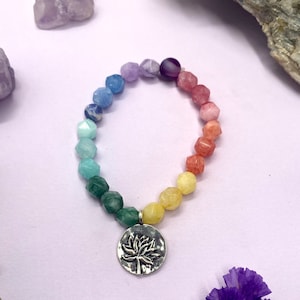Chakra bracelet, chakra stone bracelet, gemstone bracelet, chakra lotus flower bracelet, Ooak bracelet, chakra healing, rainbow bracelet