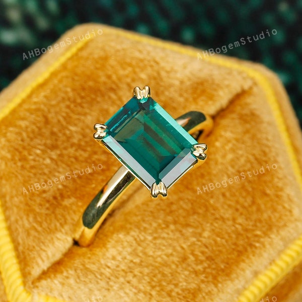 Double Prongs Solitaire Emerald Ring,4CT Lab Created Emerald Engagement Ring,Anniversary Gift For Women,Vintage Promise Bridal Ring