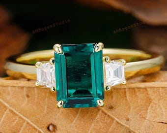 Antique Ring, 6x8mm Lab Created Emerald Center Engagement Ring,Art Deco Engagement Ring,Anniversary Ring,Promise Ring,Ring For Women