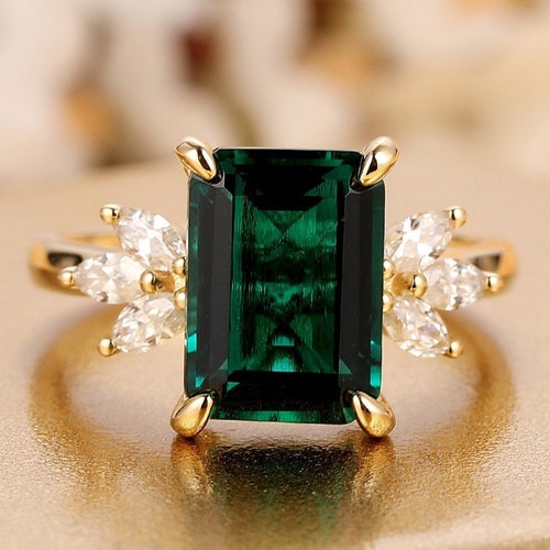 Nature Inspired Emerald Engagement Ring Solid 14K Gold/leaf - Etsy